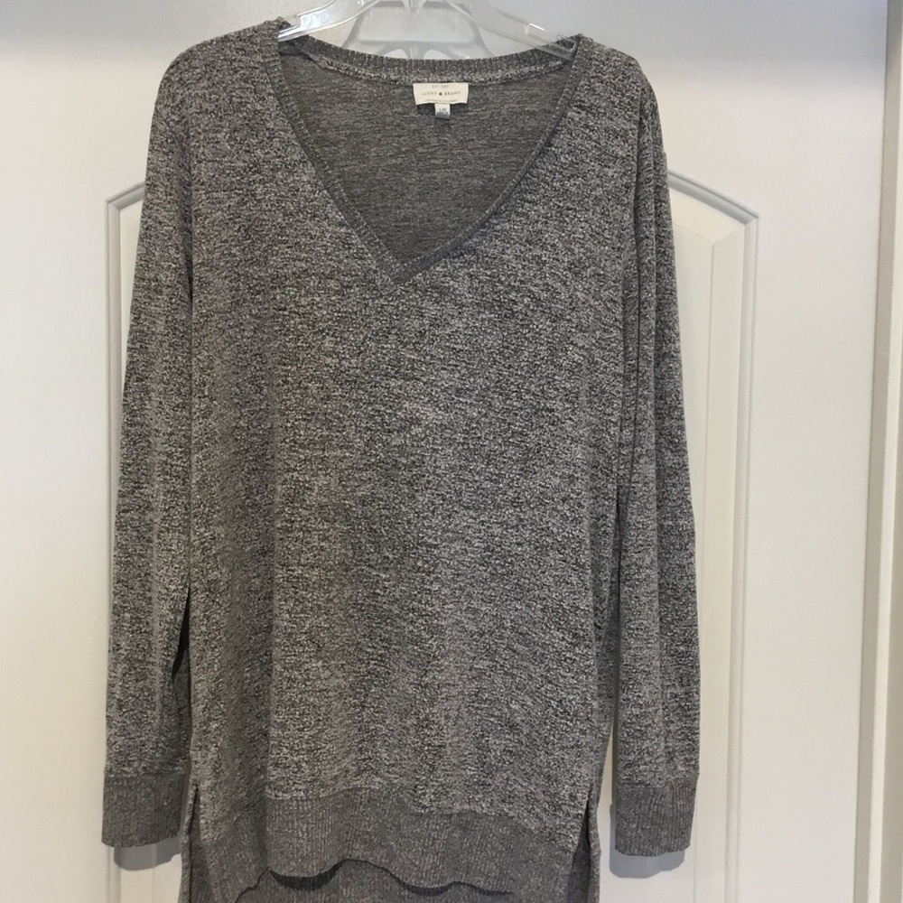 Lucky Brand Gray V-Neck Sweater‎
